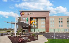 La Quinta Inn & Suites By Wyndham Centralia